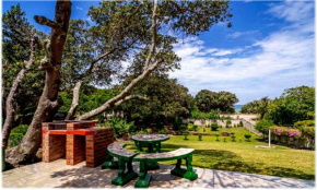 Sea Park Holi-Stay - 2on1stAve